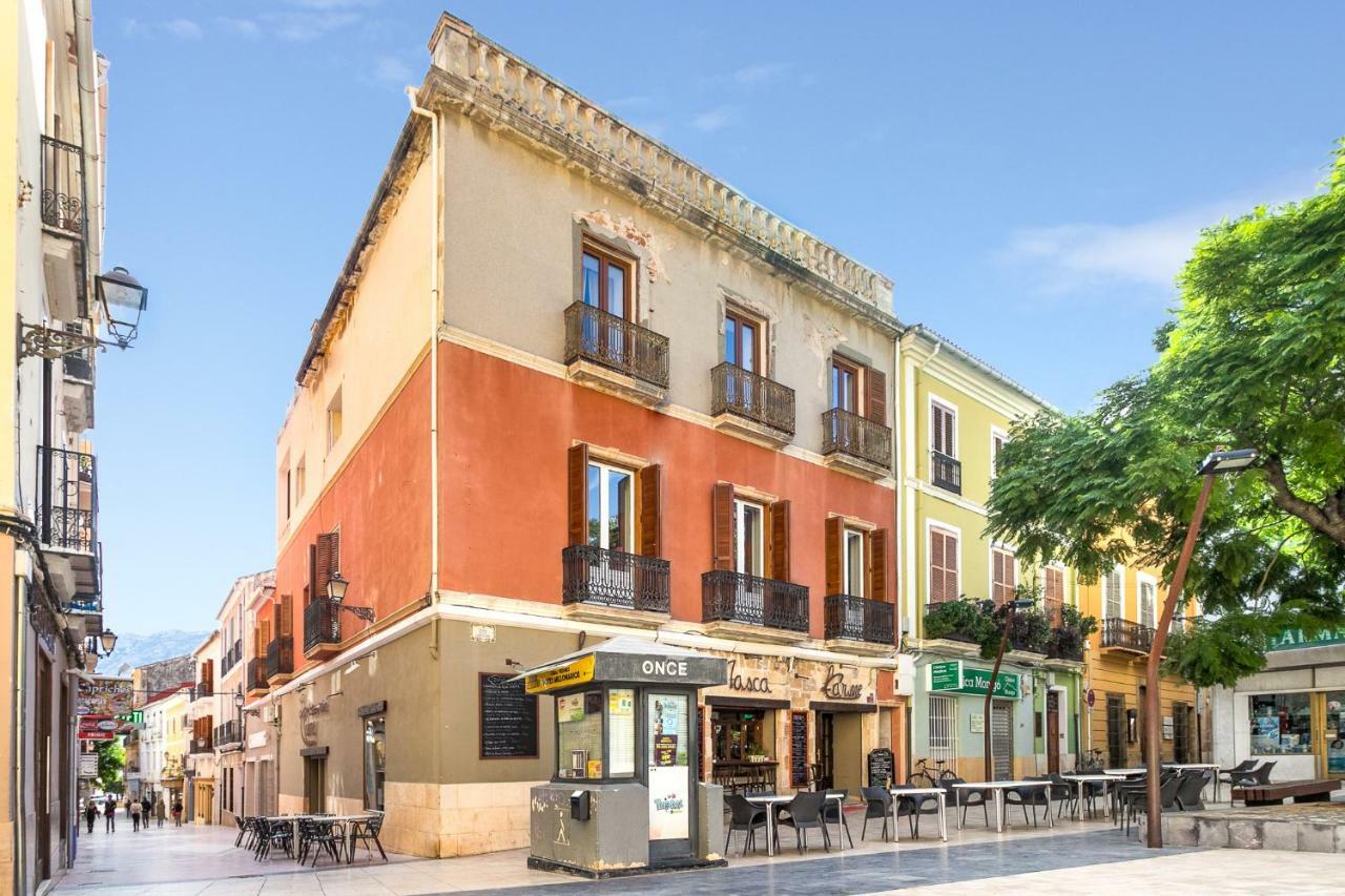 Estudios Ramón Llull Dénia Exterior foto