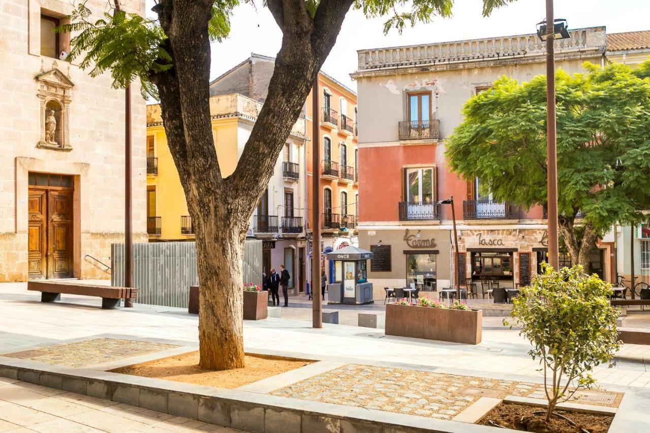 Estudios Ramón Llull Dénia Exterior foto